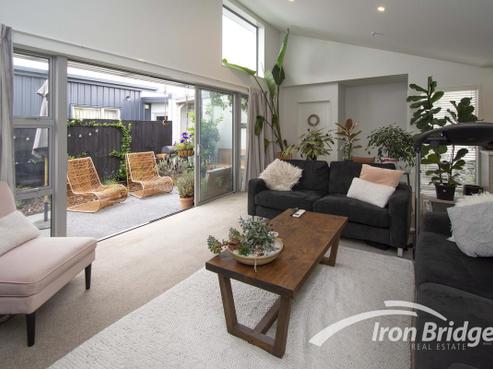 12/93 Packe Street, Edgeware
