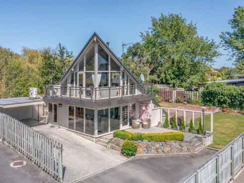 37B Gladstone Terrace, Gladstone