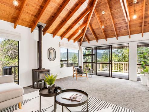 8 The Bluff, Riverside
