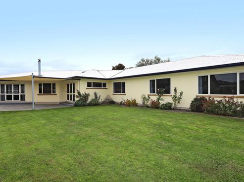 17 Chelsea Drive, Taradale