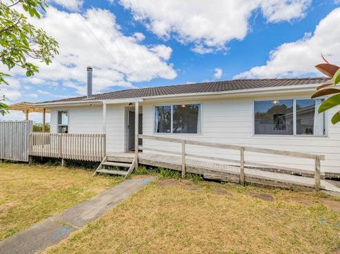 30A Doone Place, Massey