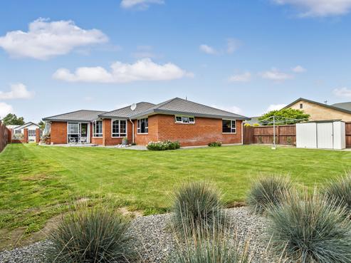 3 Oldham Place, Darfield