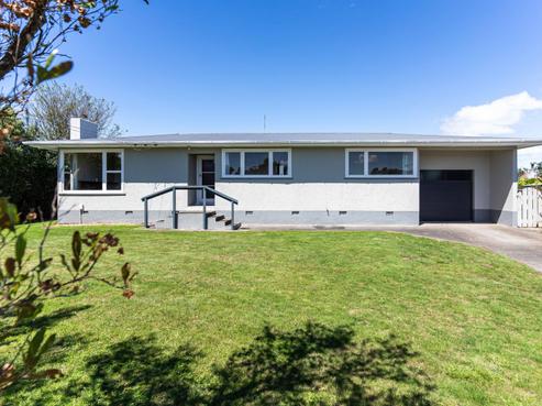 15 Fitzroy Street, Feilding