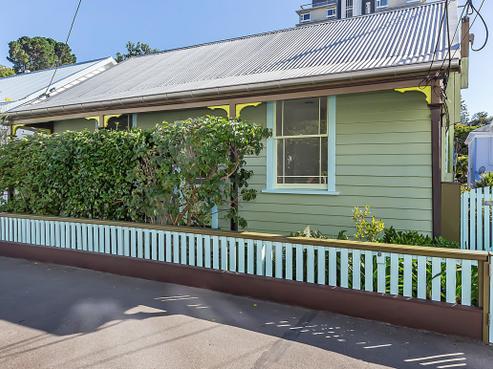 32 Aro Street, Aro Valley
