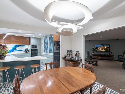 36 Woodvale Grove, Fairfield