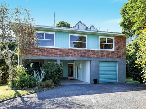 35A Breakwater Road, Moturoa
