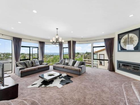 16 Calypso Place, Rothesay Bay