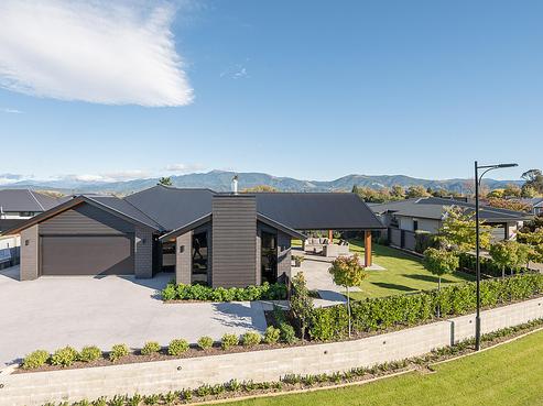 4 Puketutu Grove, Motueka
