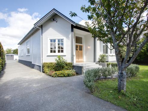 612 Whitehead Road, Saint Leonards