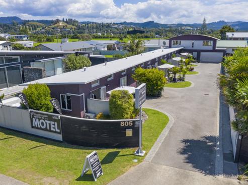 805 Martyn Road, Whangamata