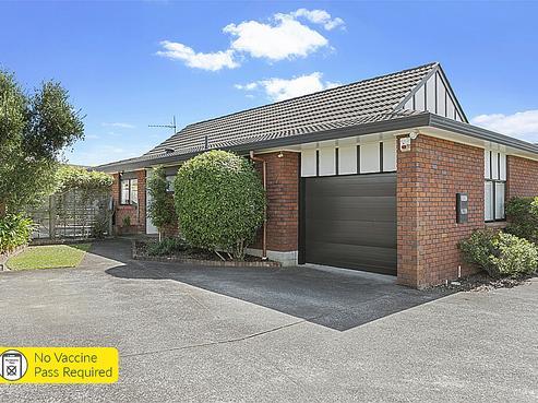 1/8 Kadina Place, Botany Downs