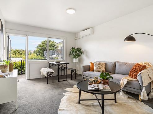10/20 Central Road, Kingsland