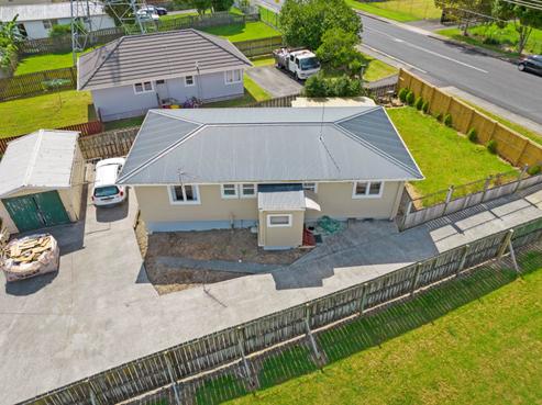 39 Lincoln Park Avenue, Massey