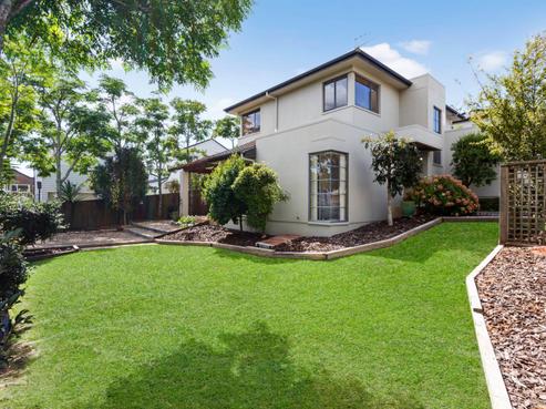 28 Fields Parade, Oteha