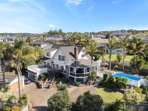 6 Eagle Place, Red Beach