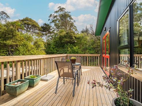 5 Chelivode Street, Waitati