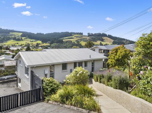 18 Delphic Street, Sawyers Bay