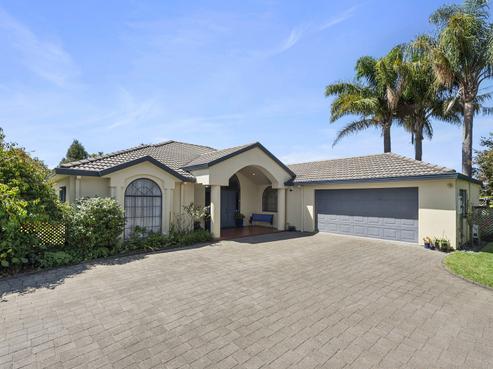 82 Harrowfield Drive, Harrowfield