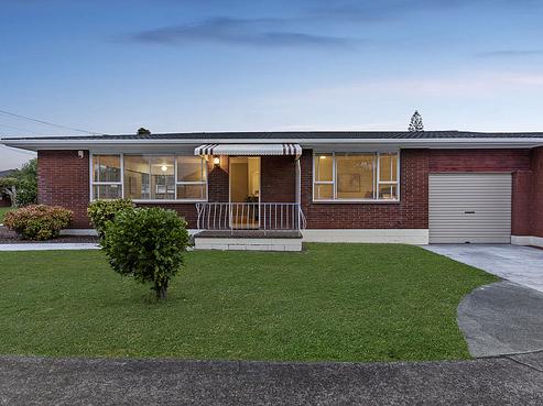1/207 Mount Albert Road, Sandringham