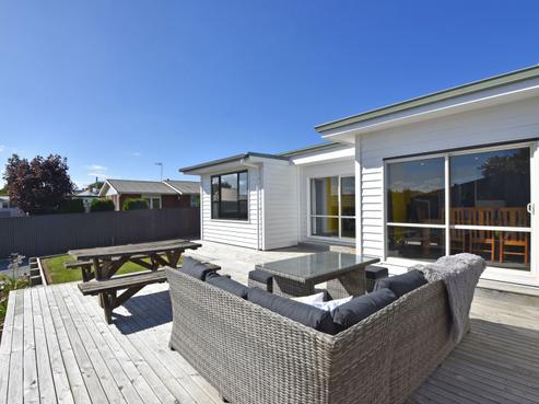 10 Biggar Street, Strathern