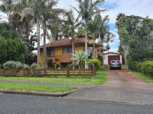 106 Burundi Avenue, Clendon Park