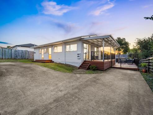21A Sabot Place, Massey