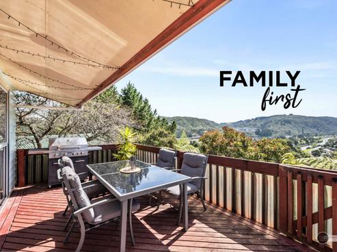 22 Greenwich Grove, Stokes Valley