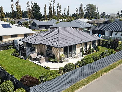 9 Moa Street, Pegasus
