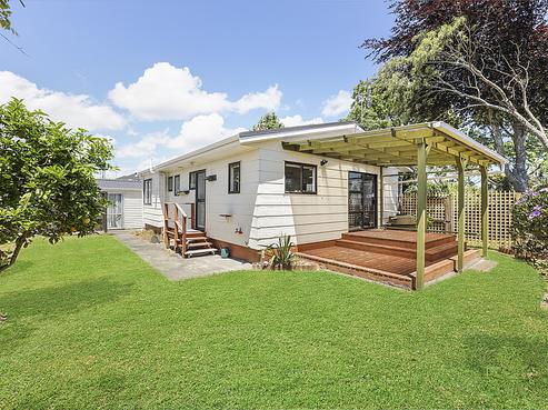 11 Waiari Road, Conifer Grove