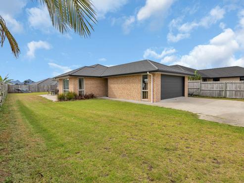 55 Kowi Lakes Drive, One Tree Point