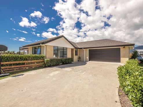 25 Kawatiri Place, Westport