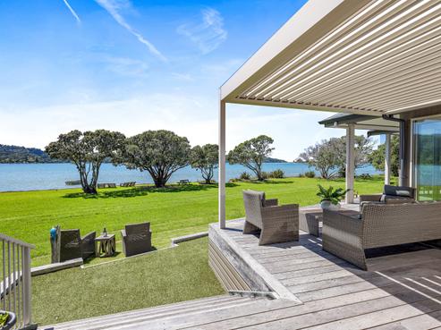 40 Harbour View Road, Point Wells