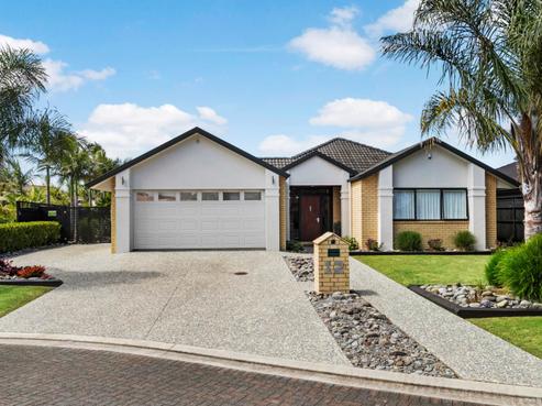 12 Piriti Drive, Te Atatu Peninsula