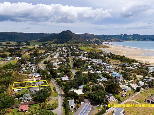152 Takahe Road, Ahipara