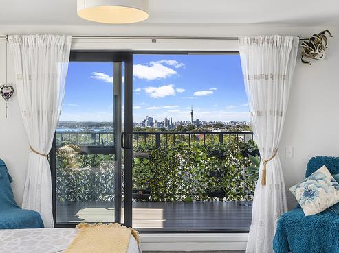 43/241 Hinemoa Street, Birkenhead