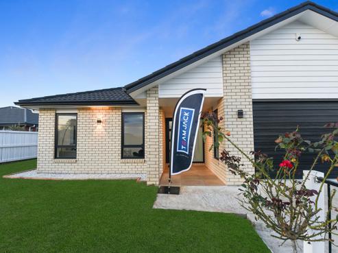 39 Cabourne Drive, Glenview