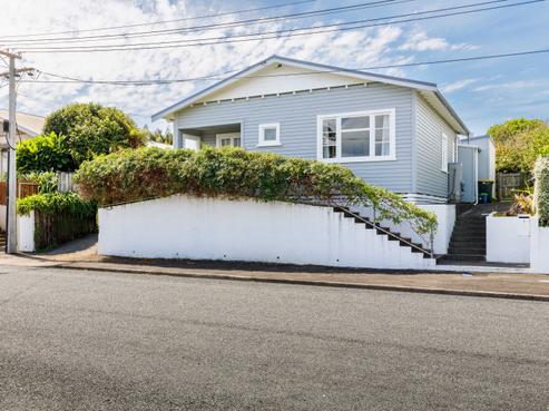7 Henui Street, Strandon