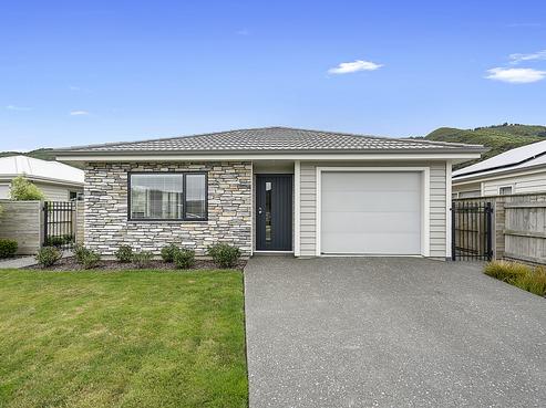 25 Henrietta Maxwell Grove, Wainuiomata
