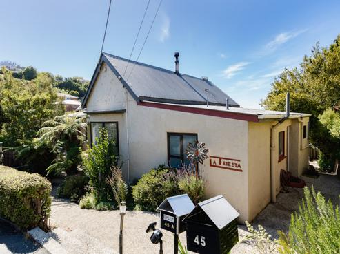 45 Lawrence Street, Mornington