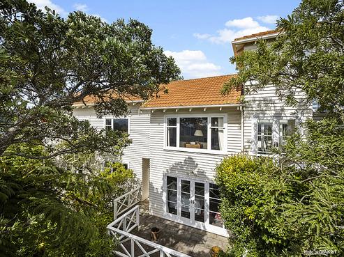 14 Lookout Road, Roseneath