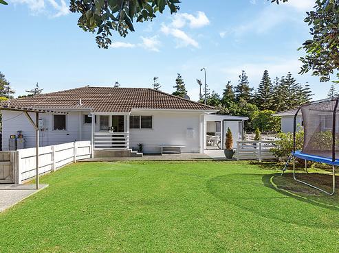 53 Te Irirangi Drive, Clover Park