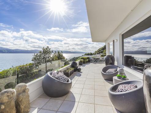 2/11 Maida Vale Road, Roseneath