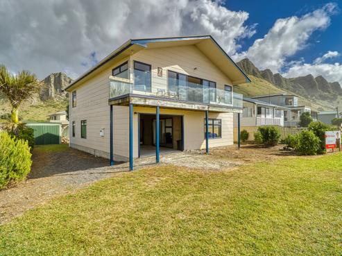 7 Kairakau Beach Road, Elsthorpe
