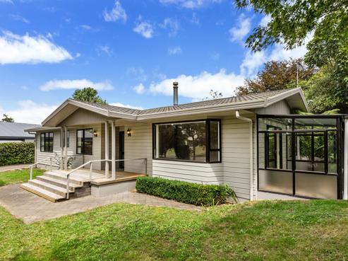 8 Hindmarsh Drive, Rangatira Park