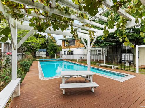 5 Dennis Avenue, Hillpark