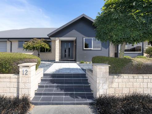 12 Marguerite Place, Aidanfield