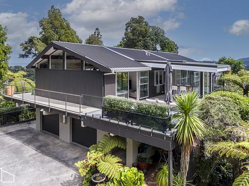 45 Huia Road, Titirangi