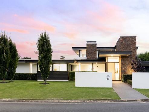 44 Glen Oaks Drive, Northwood
