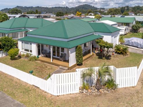 200 Mayfair Avenue, Whangamata