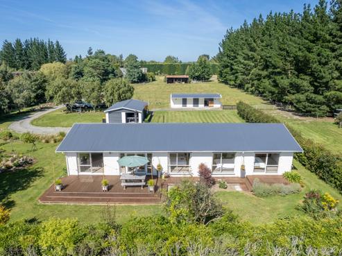 137 Mchughs Road, Swannanoa